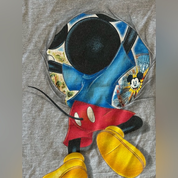 Disneyland Front & Back Tee - Picture 3 of 5